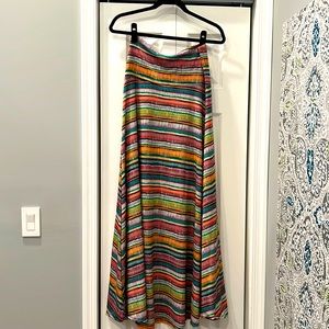 EUC LuLaRoe Maxi Skirt in multicolor print, Size M